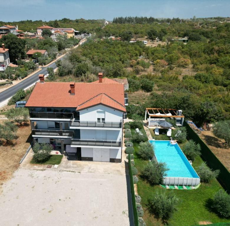 Black Diamond Apartment Vilanija Buitenkant foto